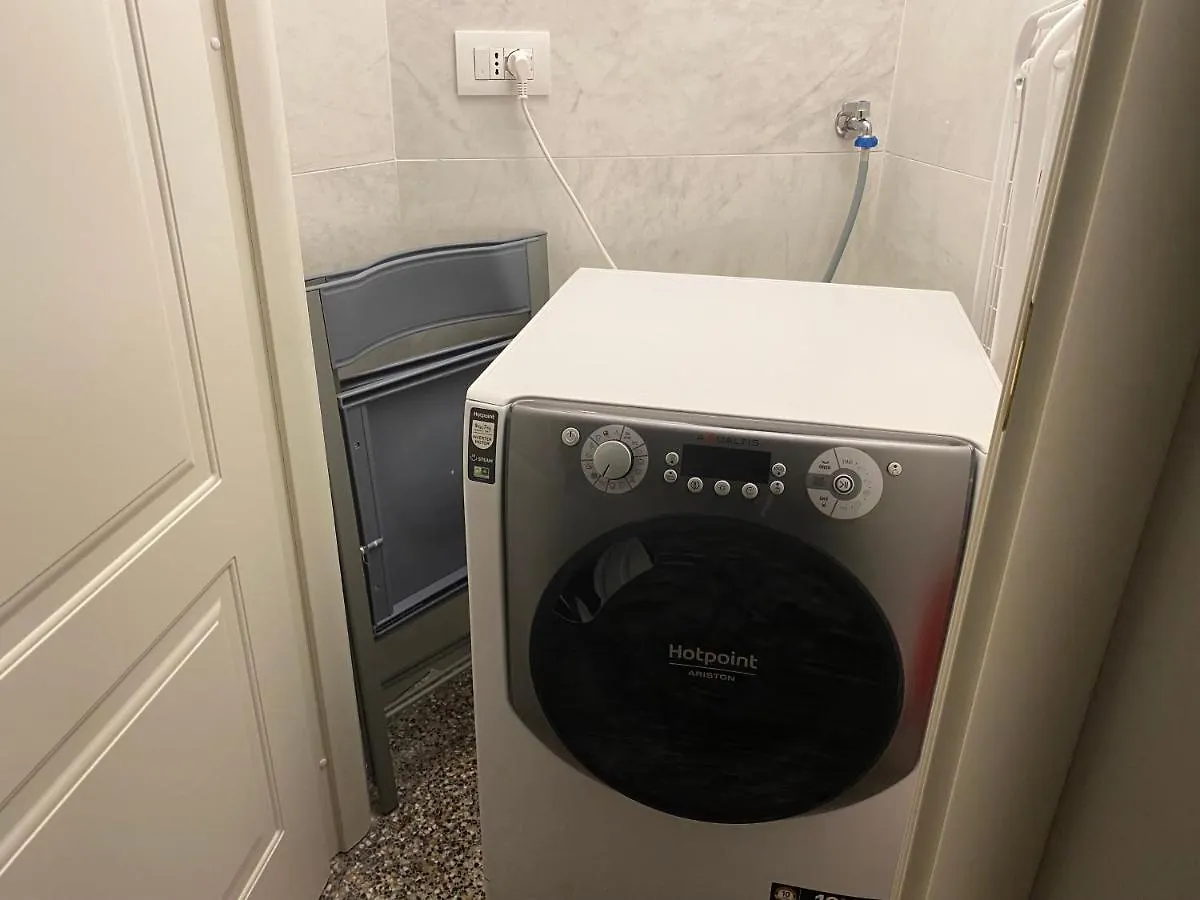 Apartment Casa Genovese, Splendido Appartamento In Centro A Rapallo Italy